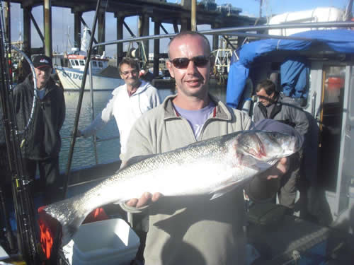 Out The Blue - Boatfishing Charters Guernsey