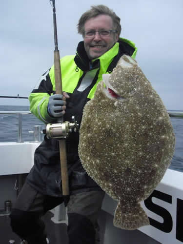 Dan from sweden with an 8lb brill